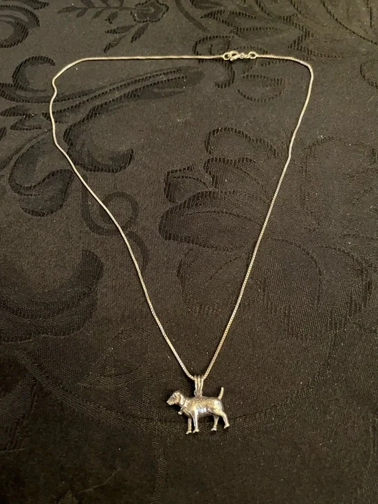 Sterling Silver Necklace With Vintage Sterling Dog Charm - Picture 6 of 6